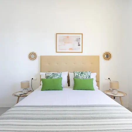 Natural Ocean Pool Апартаменты Адехе